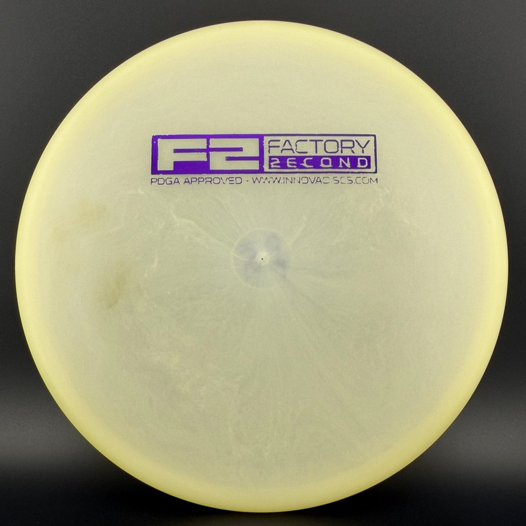 Glow Champion Classic Roc - Penned - F2