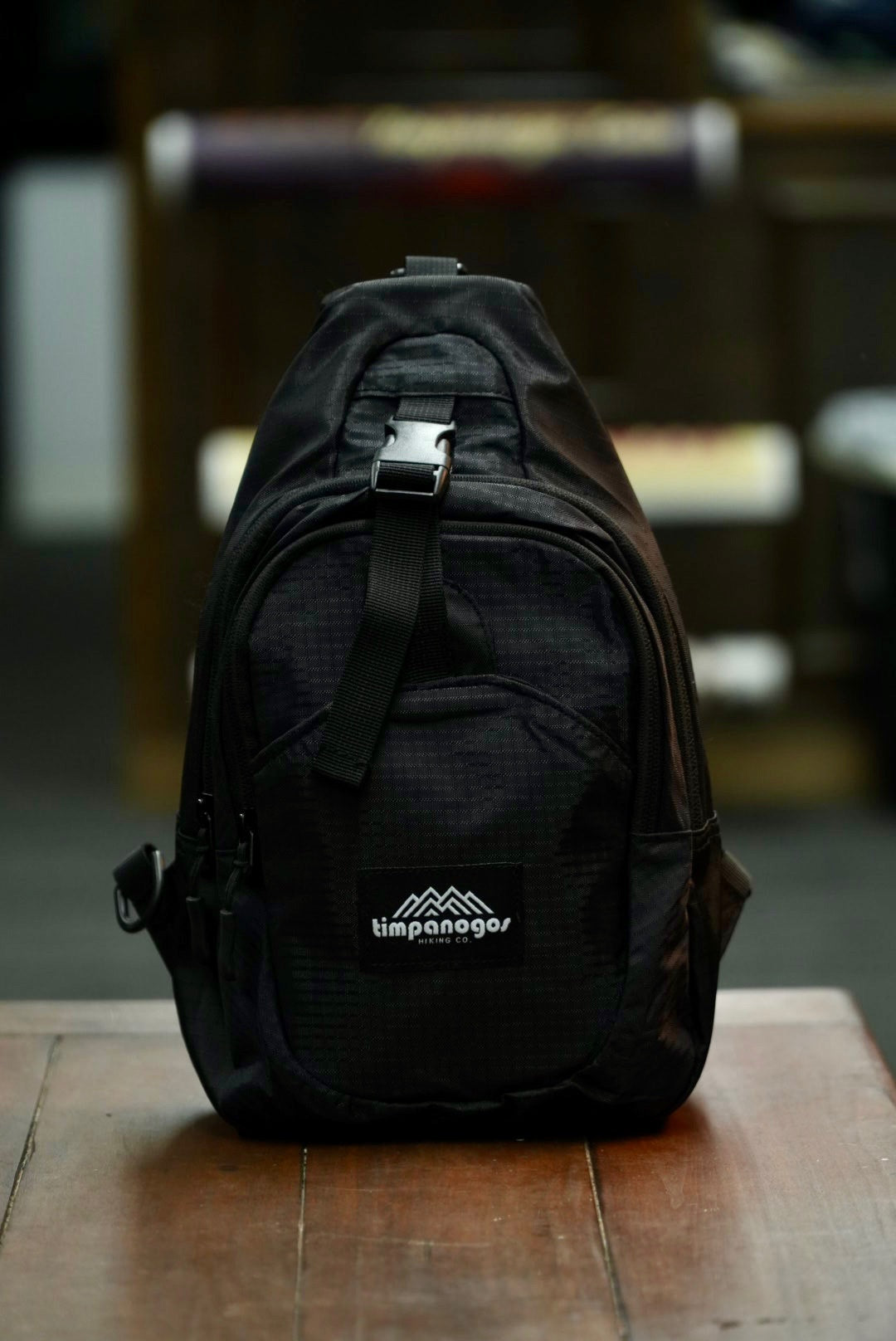 Timpanogos Crossbody Sling Bag 4L (Dark Sky/Black)