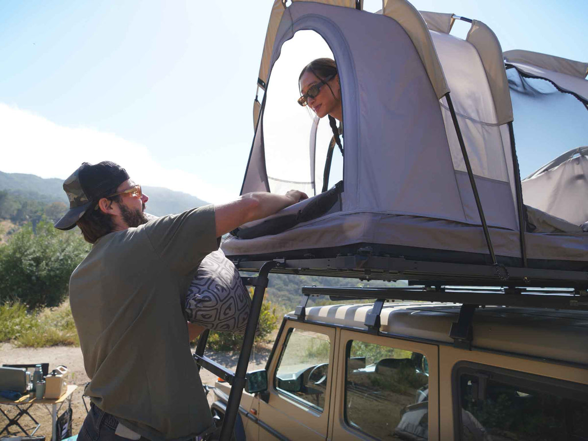 REV ROOFTOP TENT X (HELLASTORM) (g2)