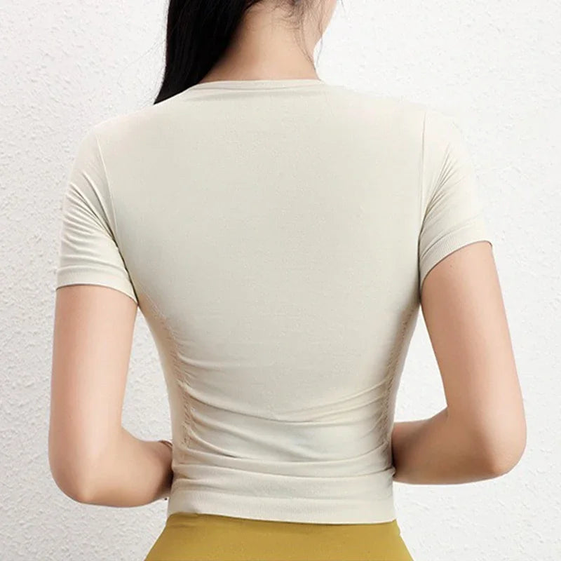 Seamless Yoga Crop Top Breathable Stretchy, and Slim Fitting
