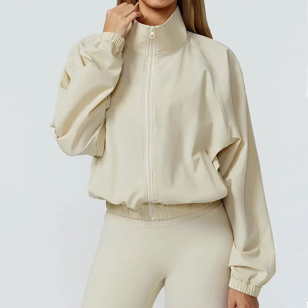 Gym & Fitness Jacket: Long Sleeve Yoga Top with Pockets