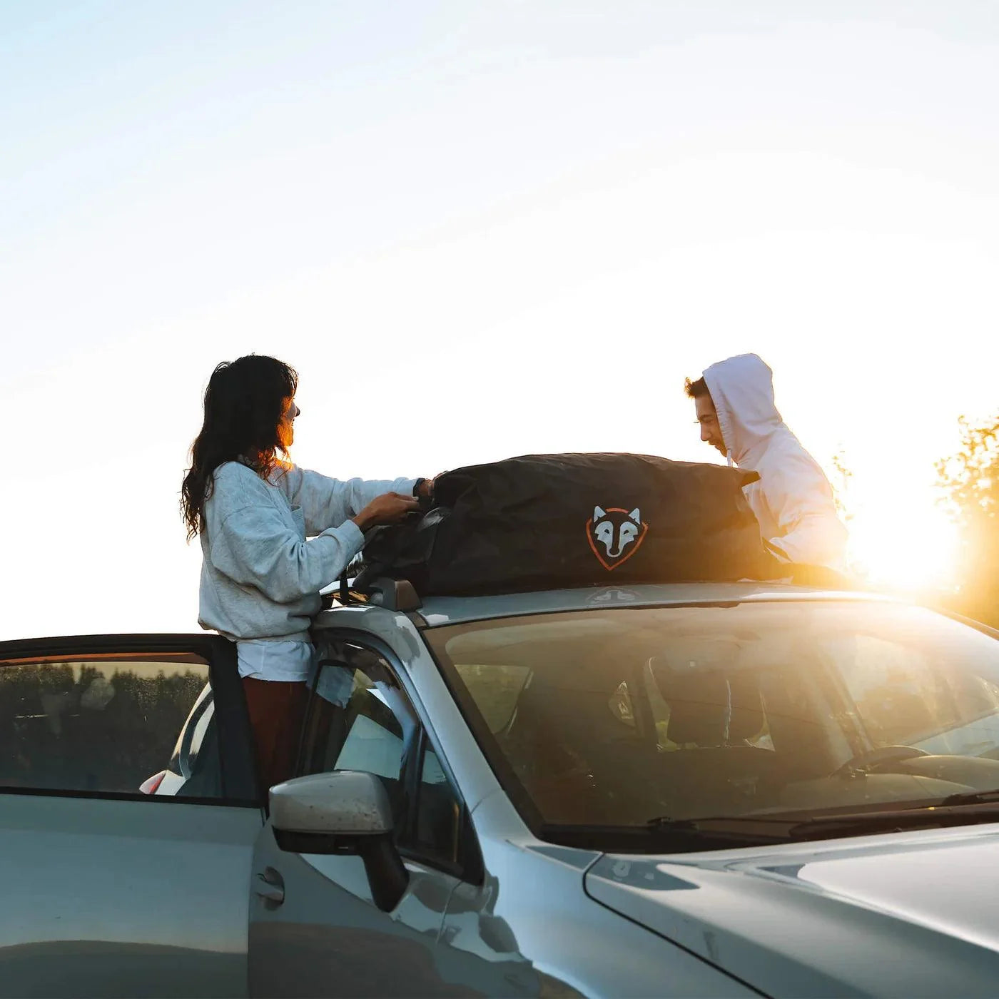 SPORT CAR TOP CARRIERS